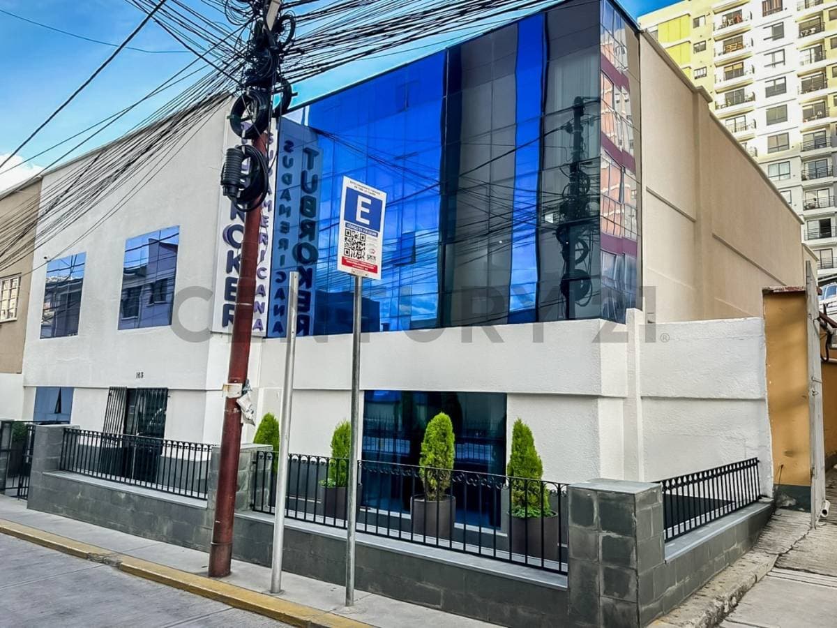 EN VENTA CASA (OFICINA) EN SAN JORGE