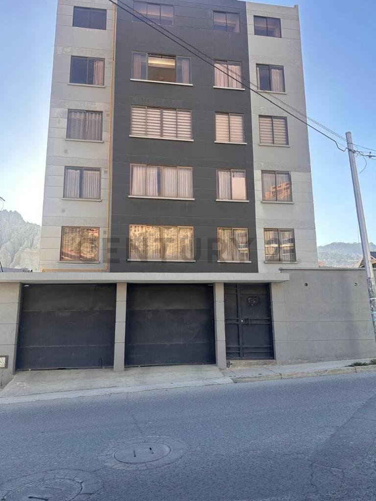 ¡Estrena un Hermoso Departamento Soleado en Irpavi!
