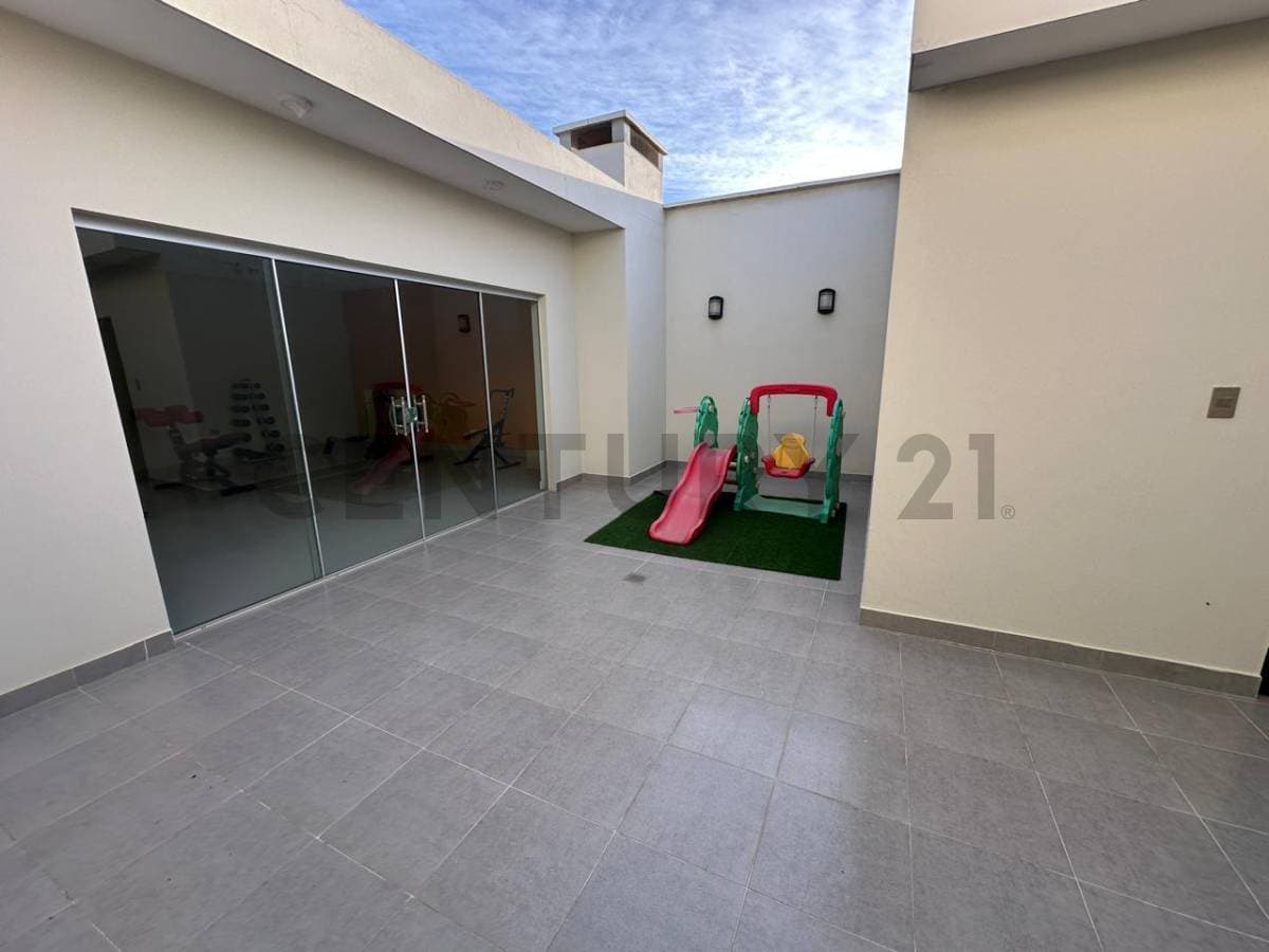 Foto principal 16
