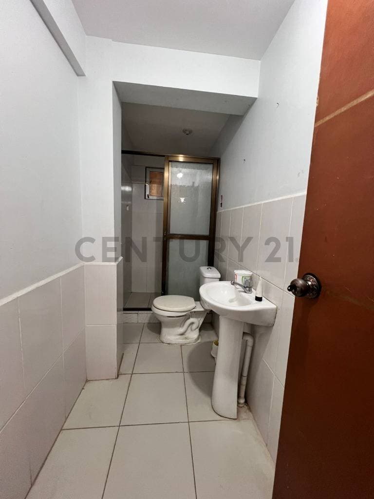 EN ALQUILER DEPARTAMENTO 2D