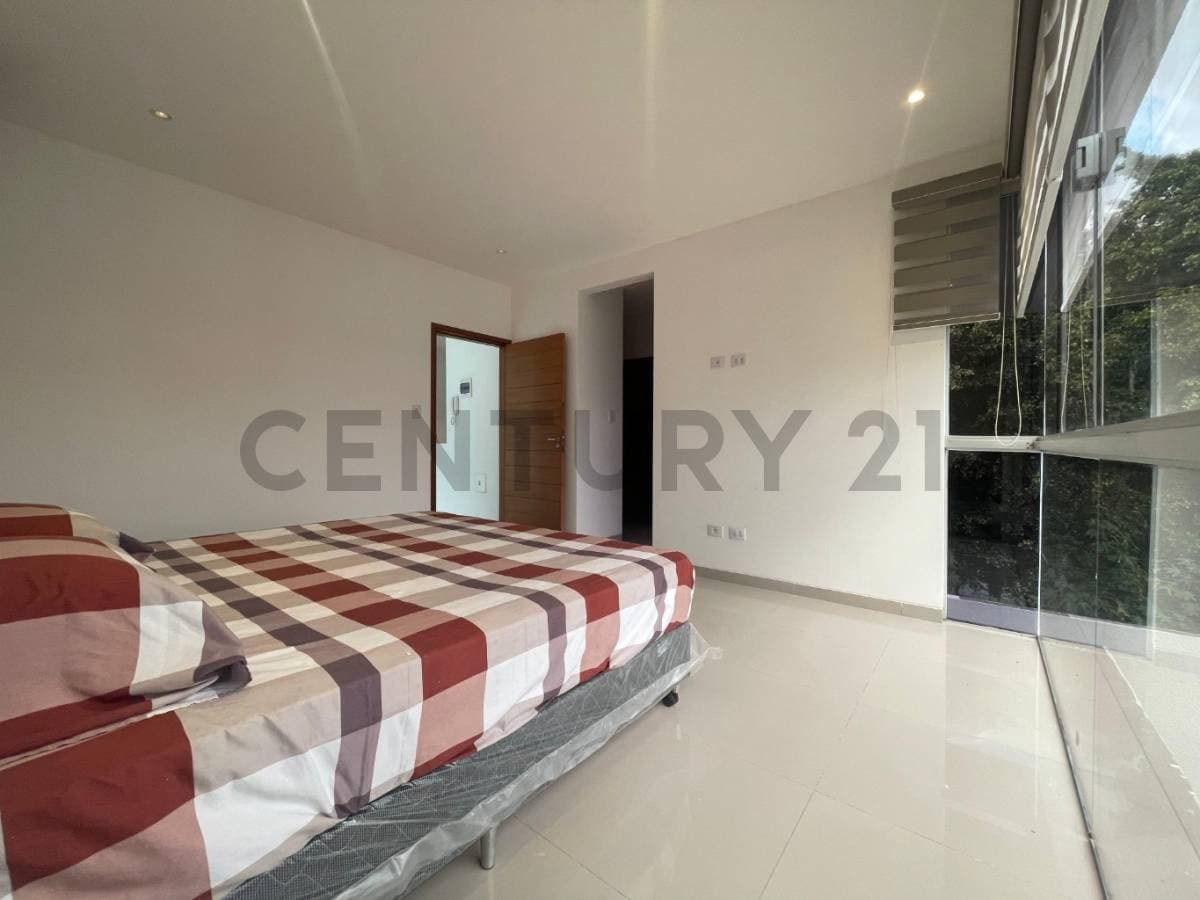 Foto principal 13