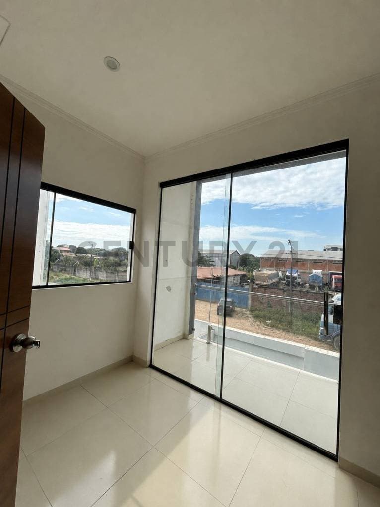 Foto principal 8