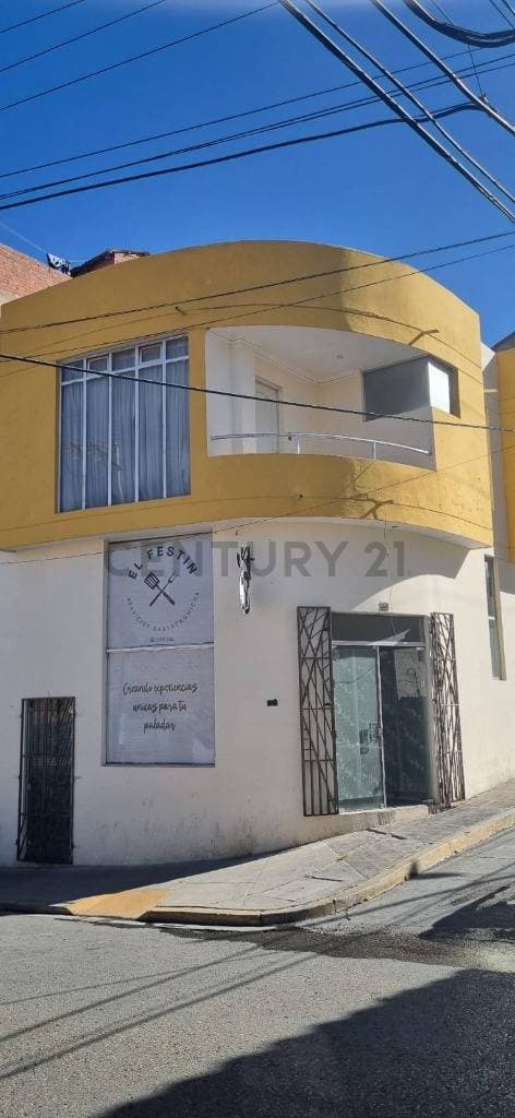 Tienda y trastienda en alquiler