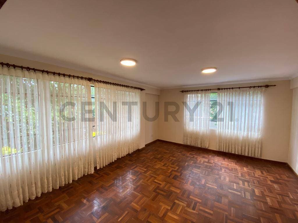 DEPARTAMENTO EN VENTA ACHUMANI