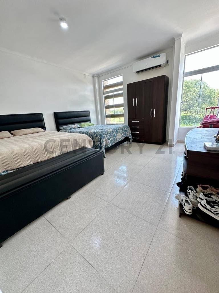 Foto principal 32