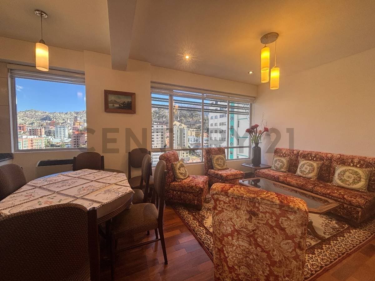 Departamento Amoblado de 2 Dormitorios en Alquiler San Jorge Vista al Montículo