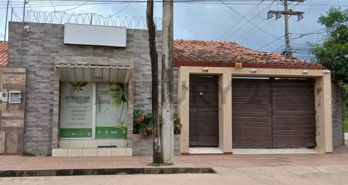 CASA EN VENTA PARA VIVIENDA Y NEGOCIO, CERCADO BENI