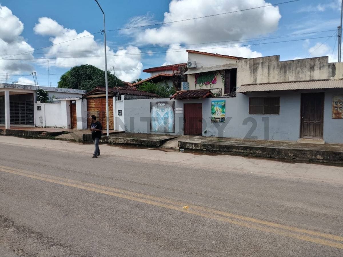 CASA EN VENTA EN EL CENTRO DE LA CIUDAD, CERCADO BENI
