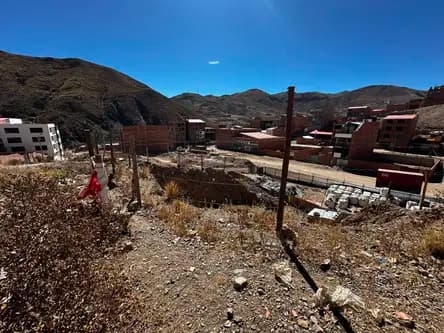Terreno de 200 m2 en Av. Murillo/ zona de alta Plusvalía y Gran potencial de Inversión en Potosí