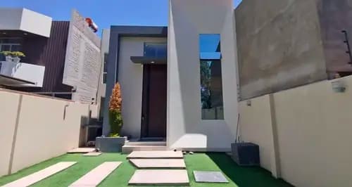 CASA EN VENTA ZONA COLCAPIRHUA COCHABAMBA